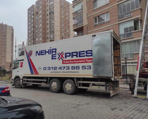 Nehir Ekspres